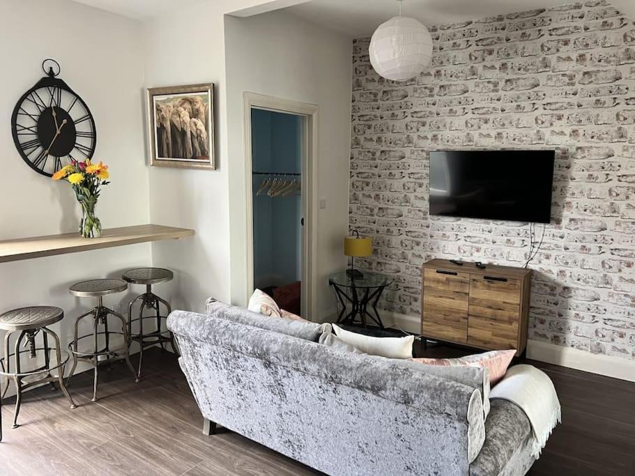Ground Floor Flat Apartment Keynsham